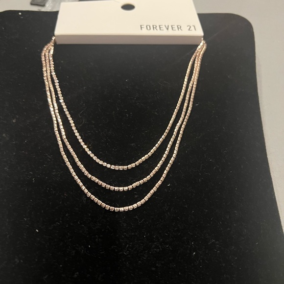 Forever 21 Rose Gold Layered Chain Necklace NWT - Picture 3 of 11